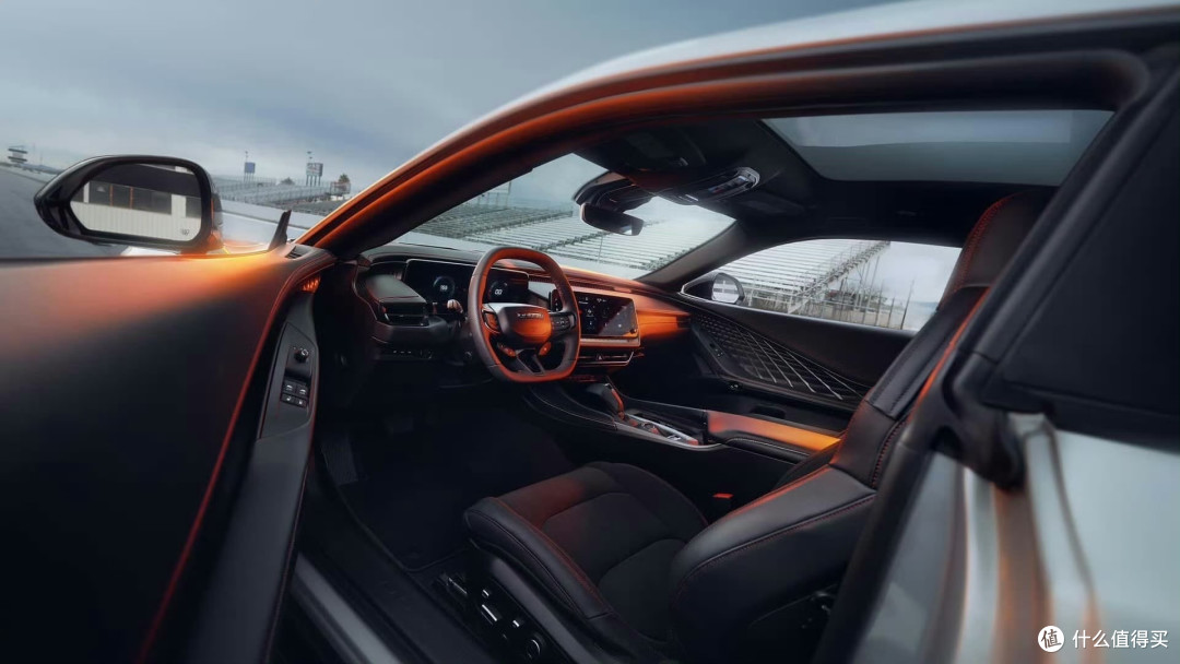 约42.71万元起售，新道奇Charger Daytona 双门版本海外发布，纯电化会成为美式肌肉车的新生吗？