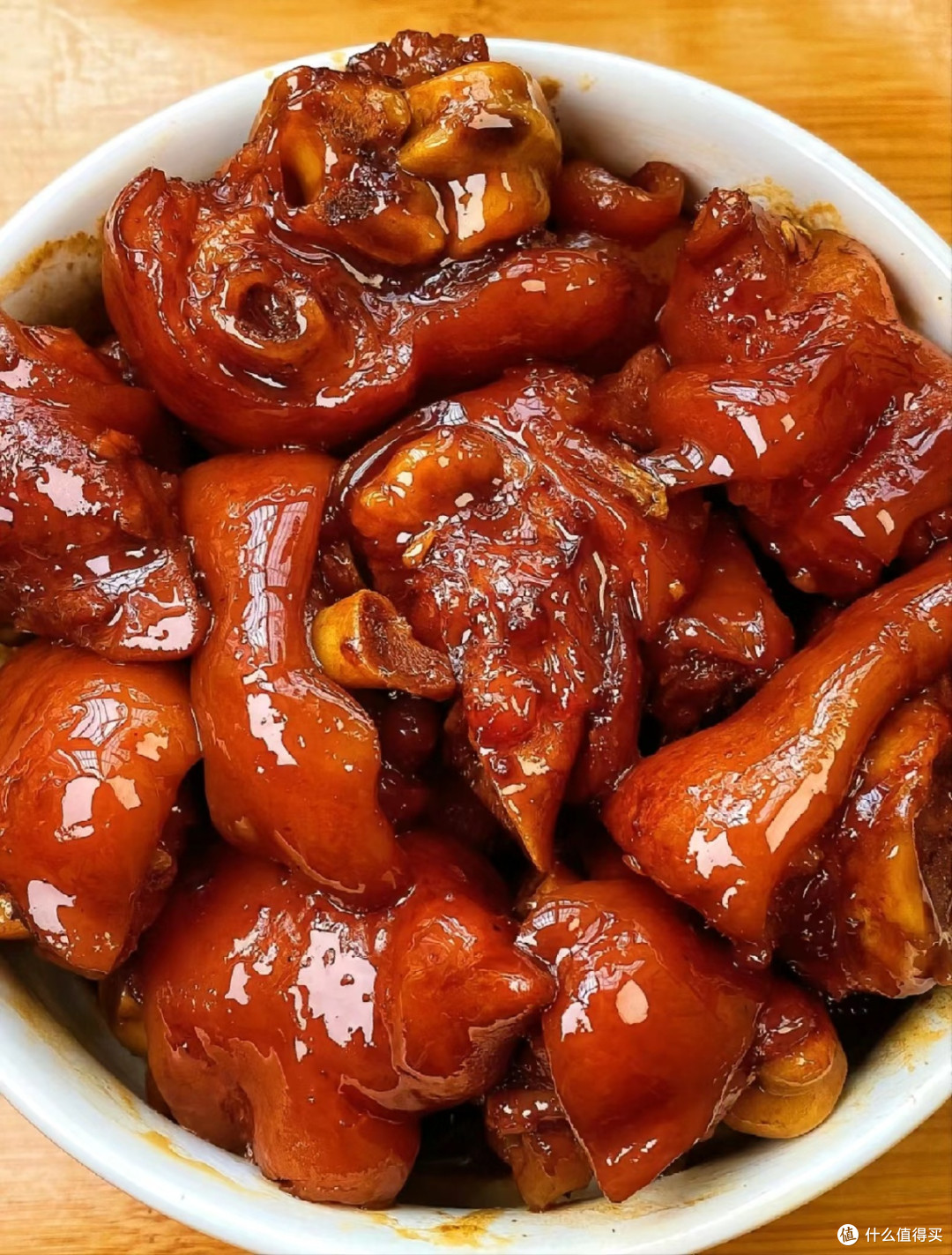 贴秋膘，让美味猪蹄成为你的秋季滋补佳品
