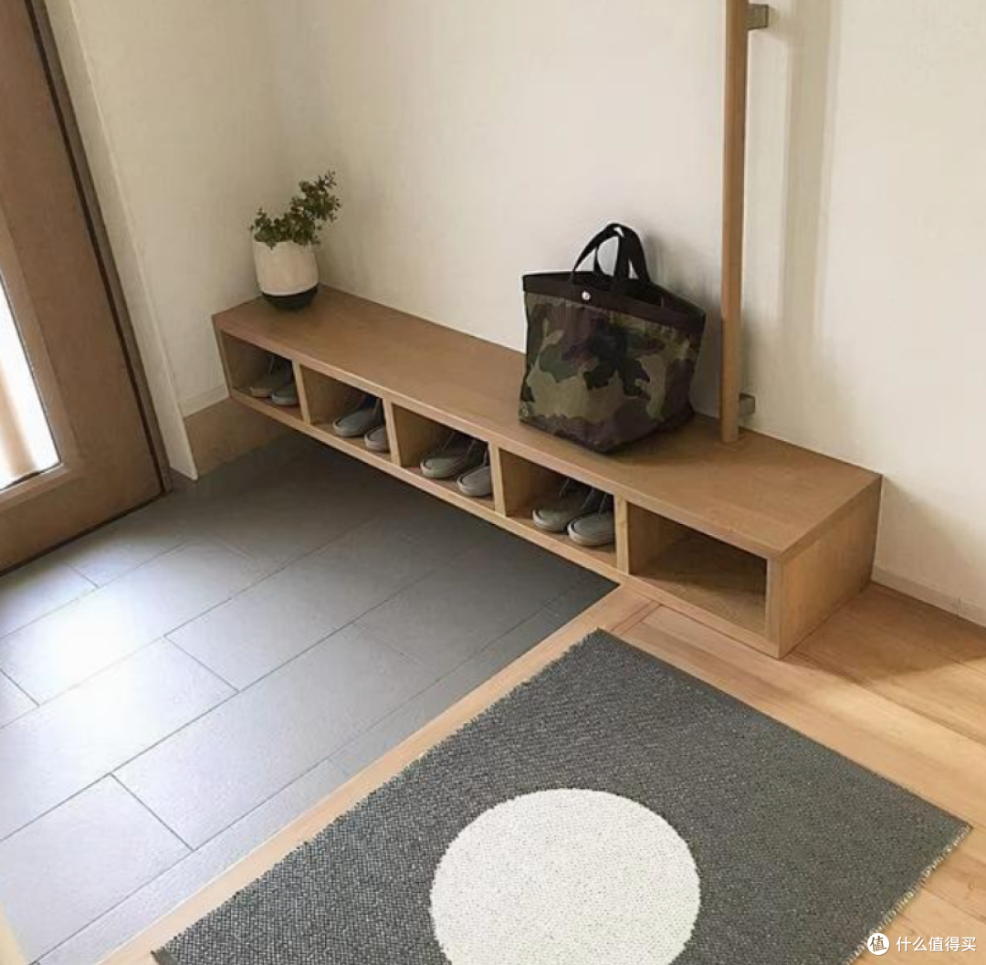 家里那么多“毛絮”,从何而来?学会1个小妙招,毛絮消失无影踪