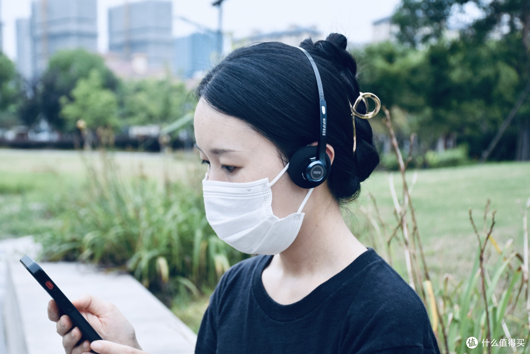 潮玩复古外观,DIY炫彩灯效,魔浪hififree头戴蓝牙耳机体验