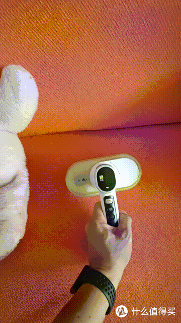 新一代熨烫机的精准温控与多用途高效能：阿卡驰双控温挂烫机