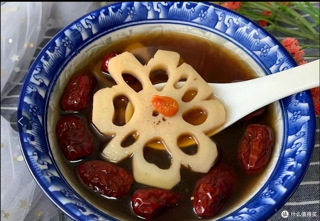 明日末伏，无论有钱没钱，传统“3宝”记得吃，寓意：圆圆满满