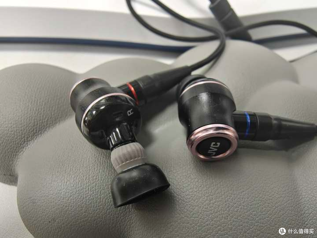 如今依然能打的经典耳机系列——JVC FW001详细使用体验