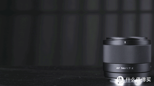 超高性价比人像镜迎来E卡口版本！唯卓仕AF56mm F1.7 E