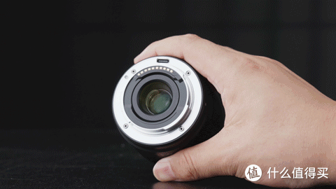 超高性价比人像镜迎来E卡口版本！唯卓仕AF56mm F1.7 E
