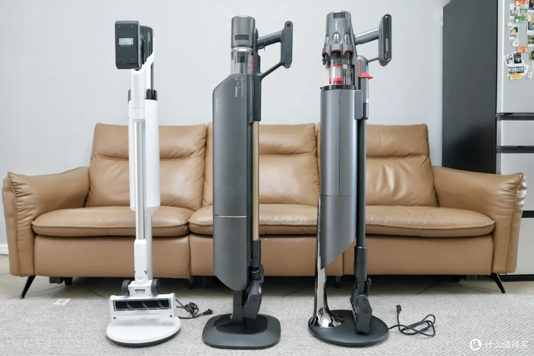 吸尘器极限横评：戴森、追觅、友望、德尔玛，到底哪款更好用？自集尘基站能不能解放双手？