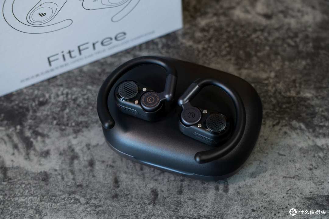 开放式设计佩戴更舒适，音质也不错，漫步者FitFree小评