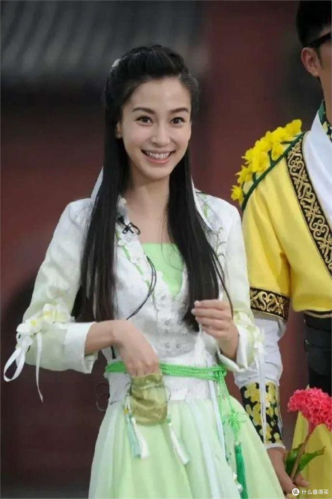 杨颖在泰国录制跑男这状态美翻了网友杨颖是节目的灵魂