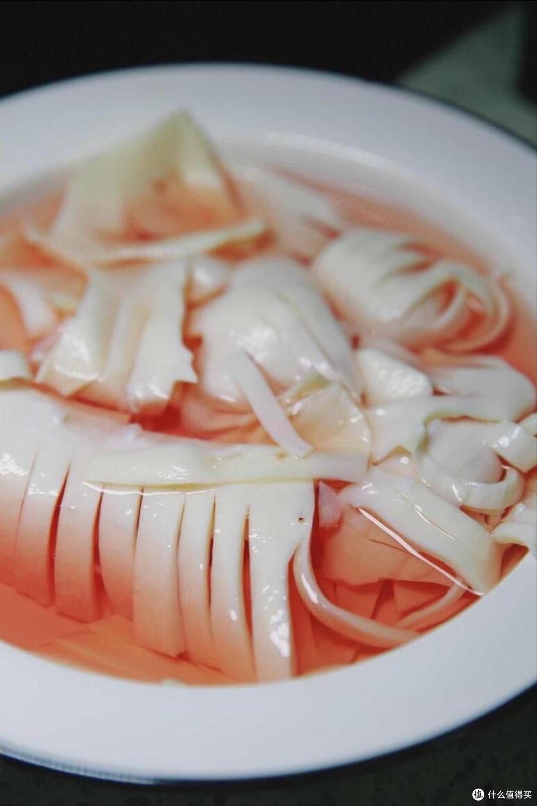 重庆火锅，涮毛肚，涮鸭肠，涮内脏，为啥没有涮羊肉？这是为什么