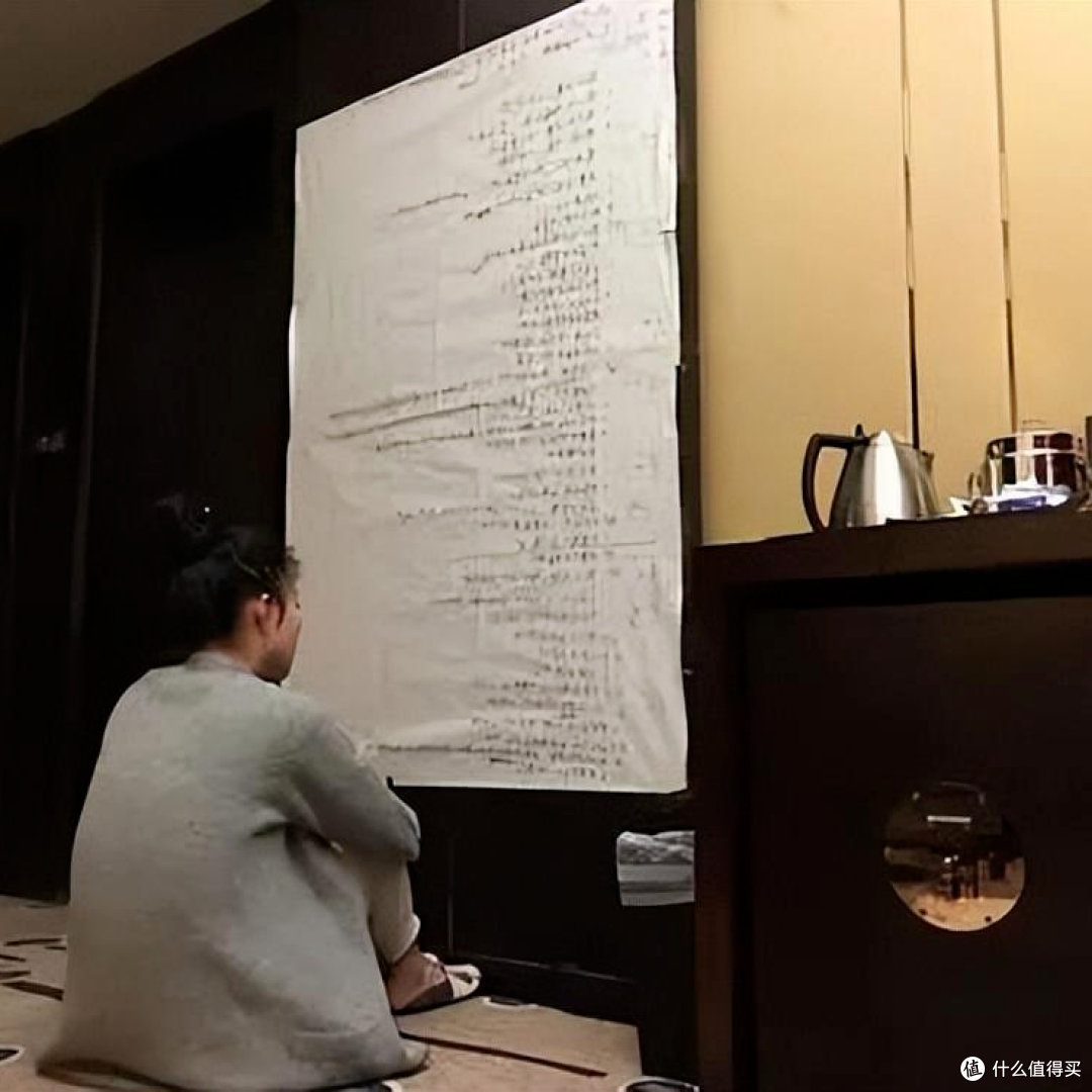 45岁殷桃的“私宅”火了,庭院种果树、屋内摆鲜花,网友:好羡慕