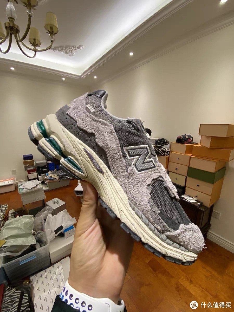 New Balance M2002RDA复古运动休闲鞋：经典与时尚的完美邂逅