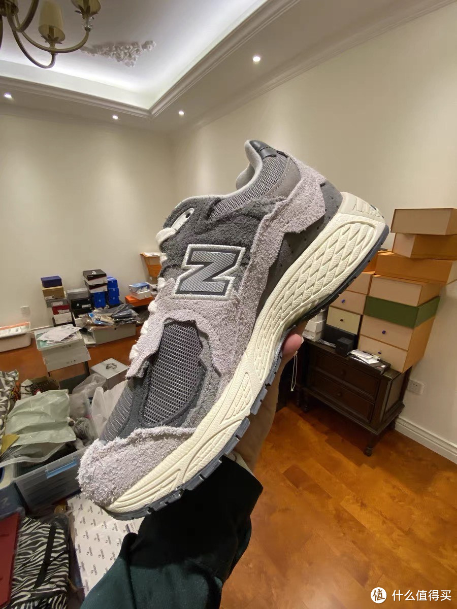 New Balance M2002RDA复古运动休闲鞋：经典与时尚的完美邂逅