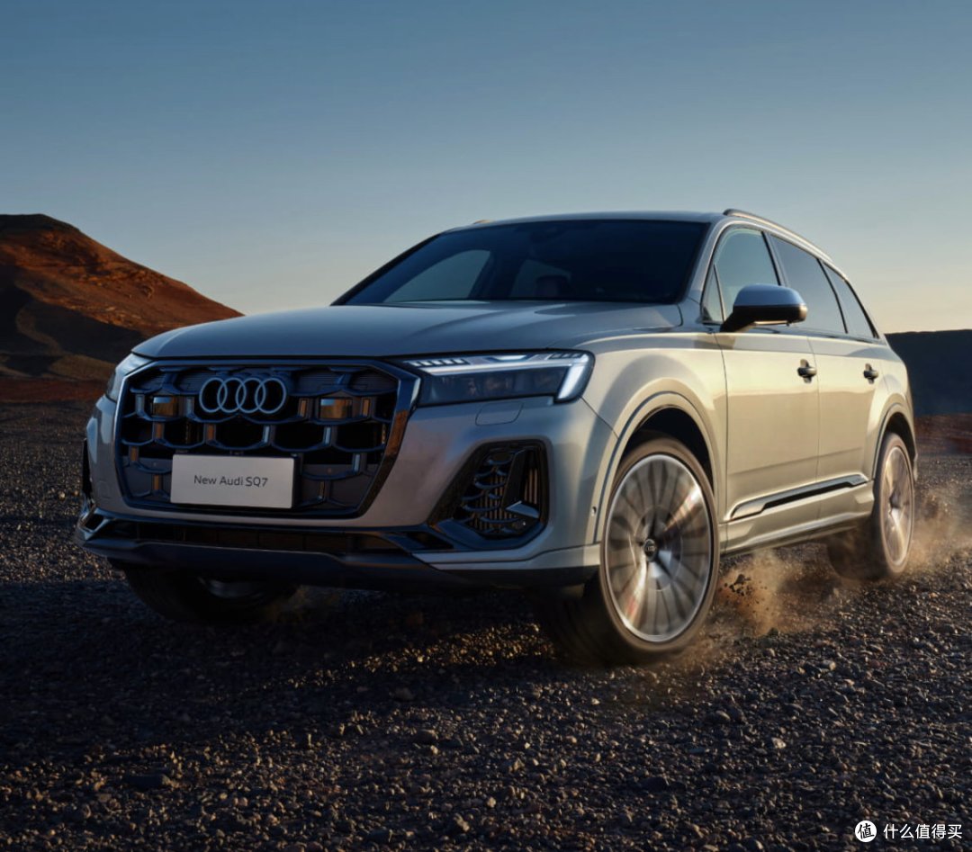 奥迪SQ7高性能版4.0T V8双涡轮SUV车型