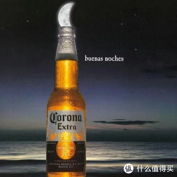 科罗娜啤酒，夏日海滩必备？