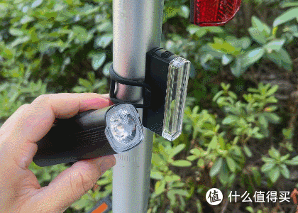 菜腿听劝一步到位,一键点亮我的迈极炫智能车灯套装