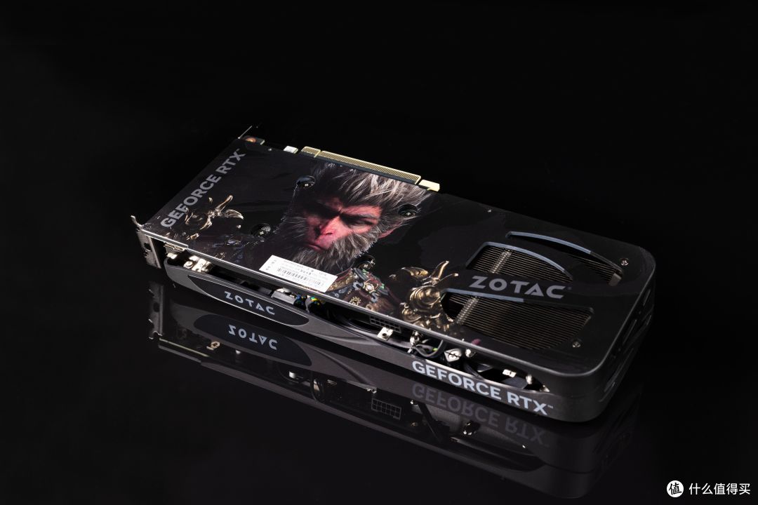 桌面的艺术:分形工艺MOOD+华擎 Z790i+索泰4070欧泊白装机分享