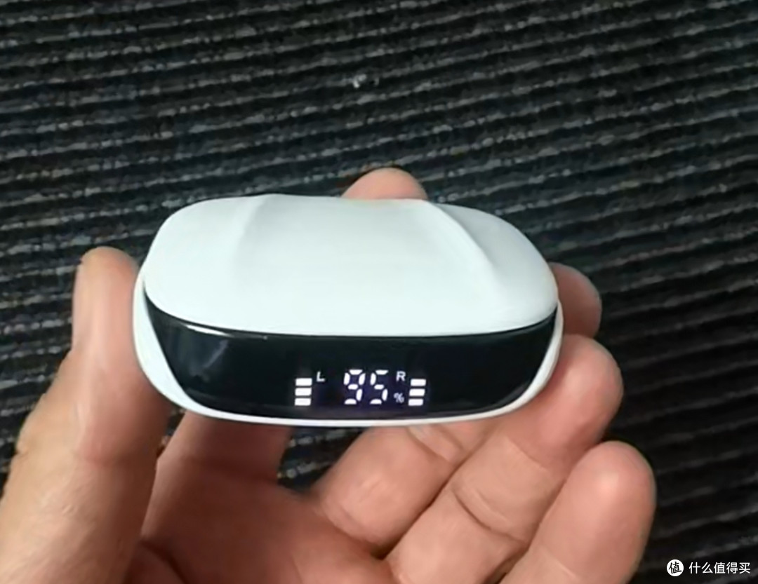 助听器怎么选?左点助听器,挂耳防丢,骨传导听得更清晰!
