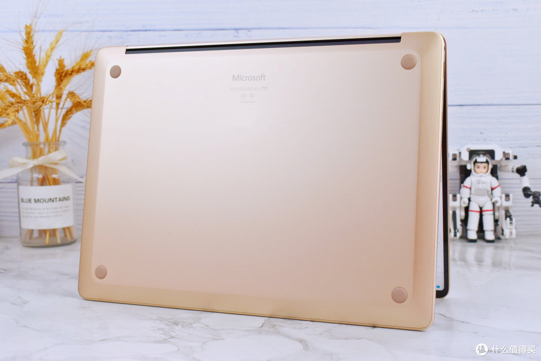 科技与美学的完美融合，Surface Laptop 第 7 版 骁龙X Elite赋能，非凡质感卓越体验
