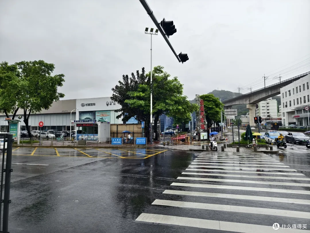 信义汽车城