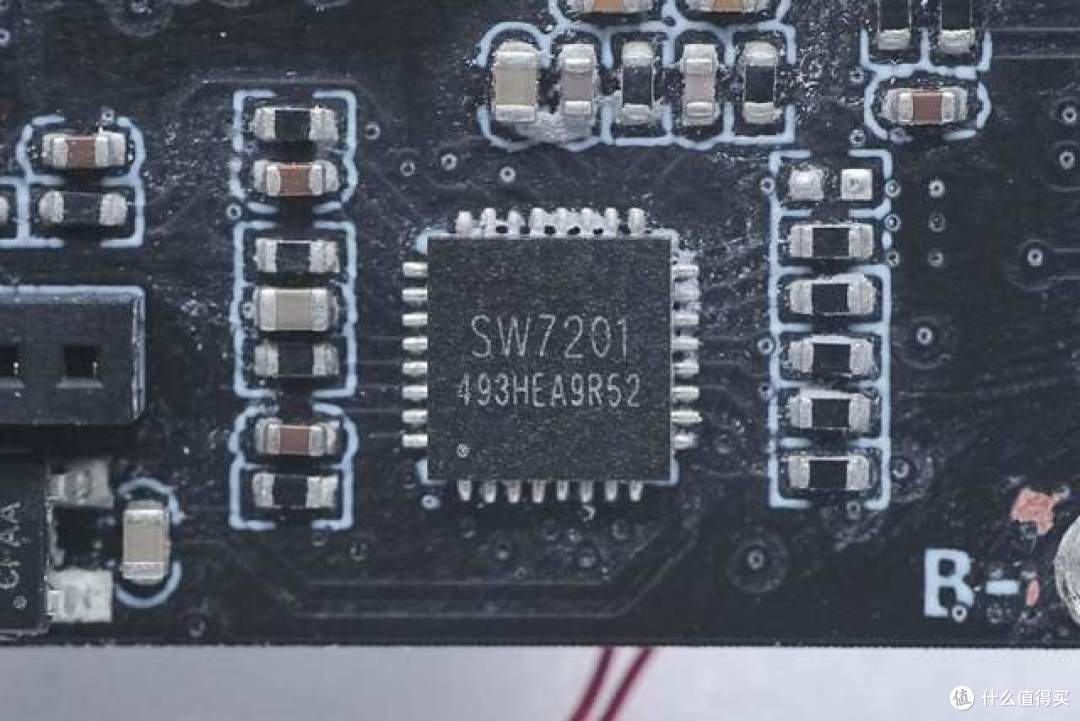 拆解报告:好斯美Qi2磁吸充电宝i21