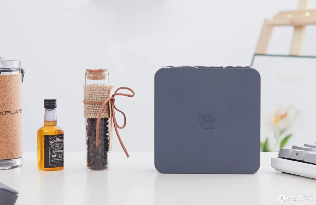 零刻新品紧凑型主机EQi12，噪音低至32分贝，安静与性能完美结合