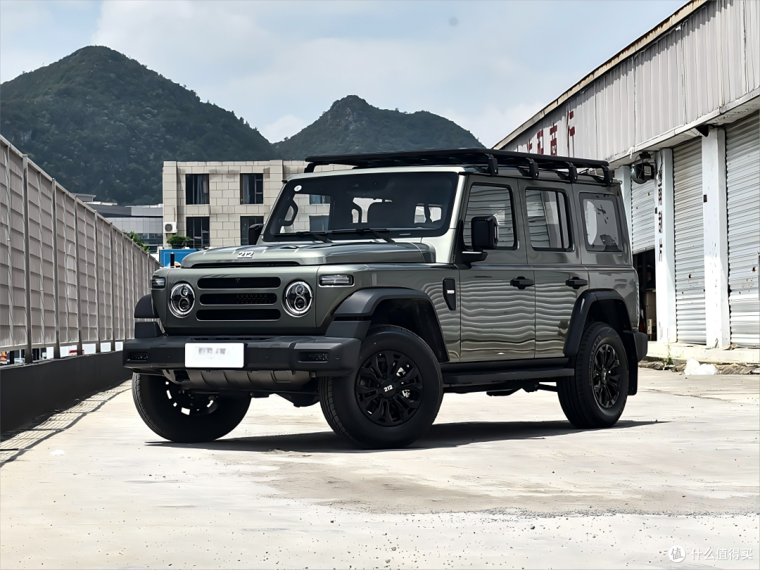 售价13.99万元起,全系标配四驱系统,全新212到底值不值得买?