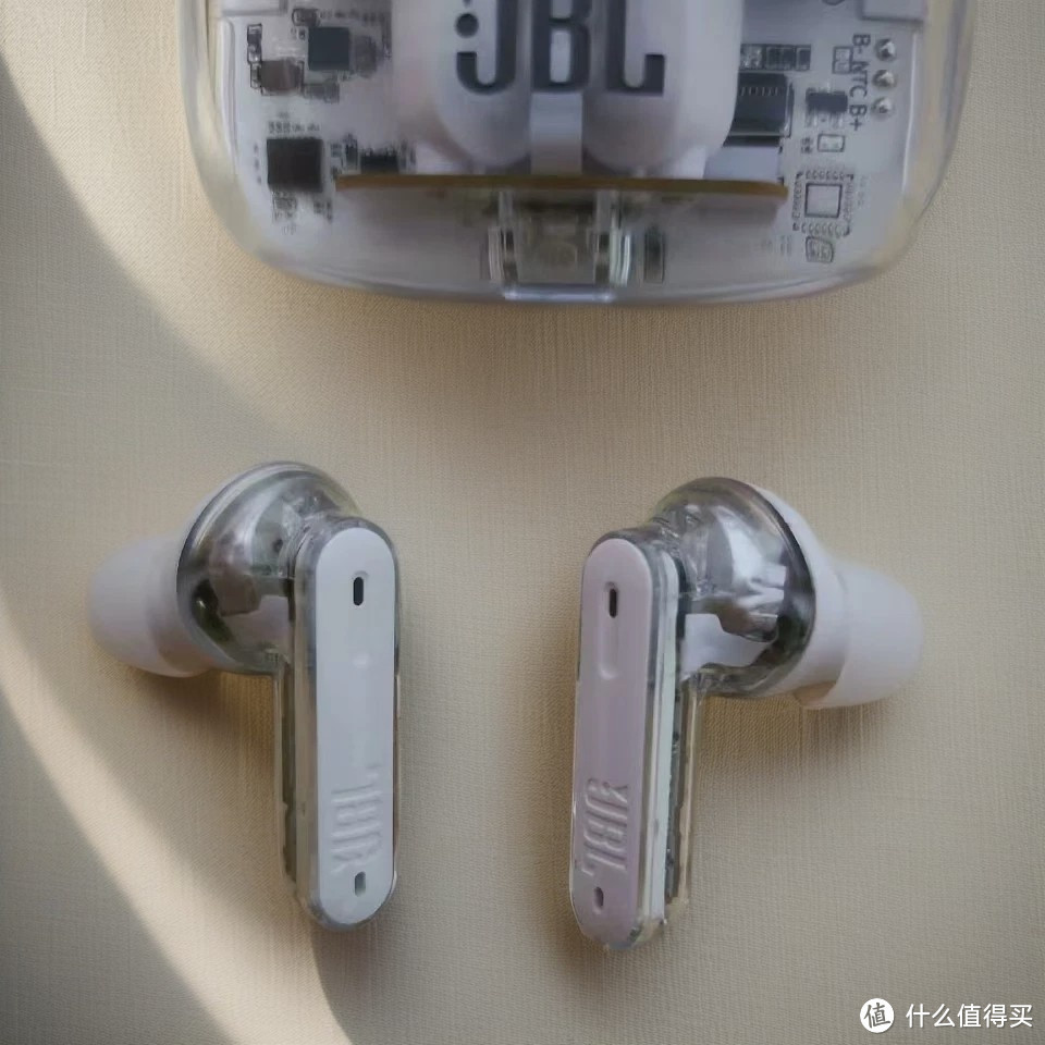 JBL TUNE BEAM 琉璃荚真无线蓝牙耳机——音乐与时尚的完美融合