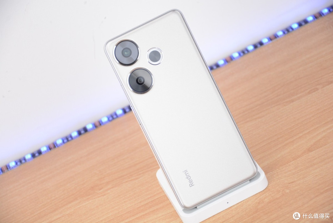 16GB+512GB,雷军重回1999元,第三代骁龙8s+5000mAh+120W闪充