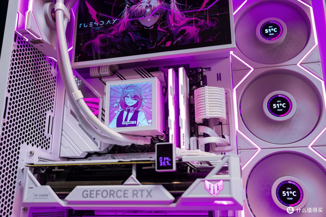 梦幻公主粉白配！I7+RTX4070TI S主机，颜值党的福音？