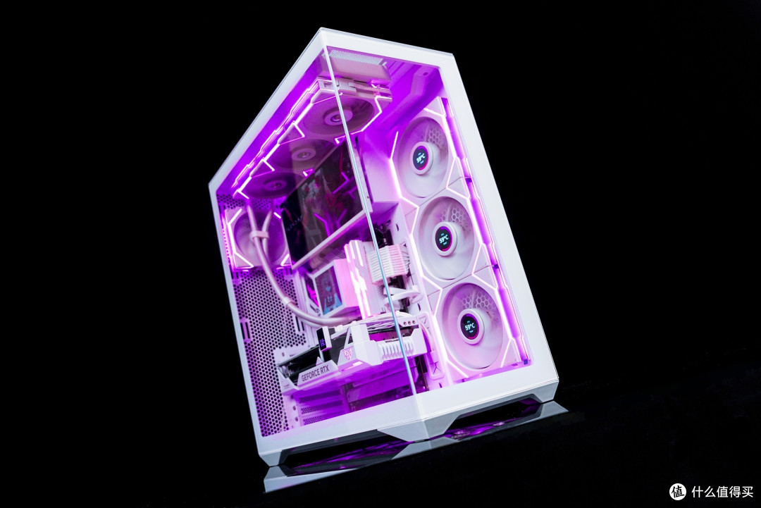 梦幻公主粉白配！I7+RTX4070TI S主机，颜值党的福音？