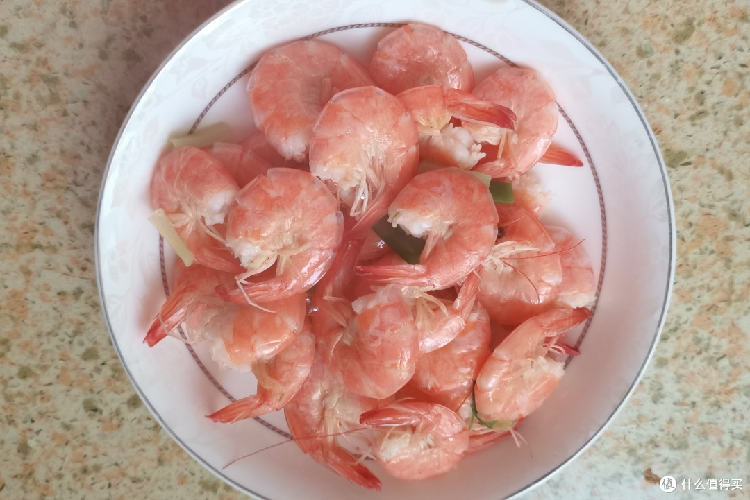 经典美味的白灼大虾