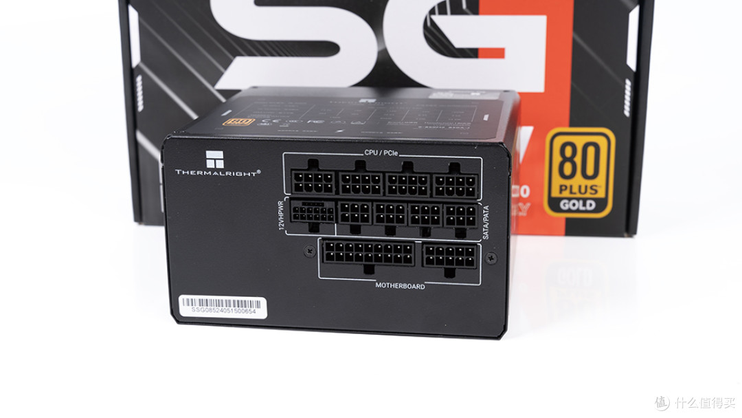 最为紧凑的MATX水冷主机，RTX 4070 SUPER悟空定制款装机展示