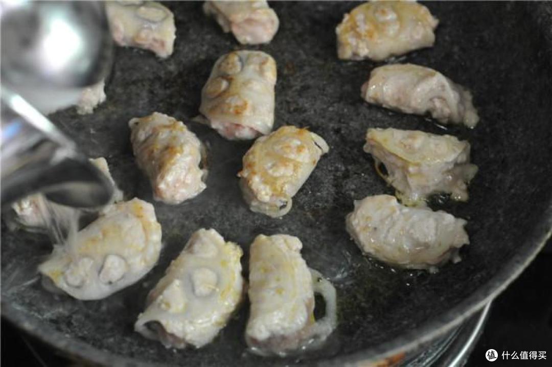 不用面粉不擀皮,秋天这饺子一定要试试,清热下火,满嘴爆汁!