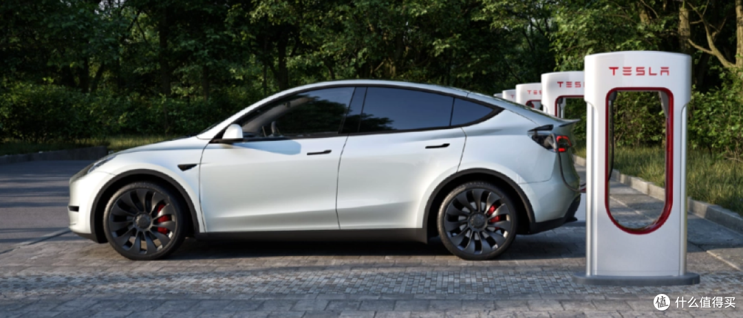 【试驾】特斯拉ModelY：只有2个短板的驾驶车之车！全球销冠，有点东西！