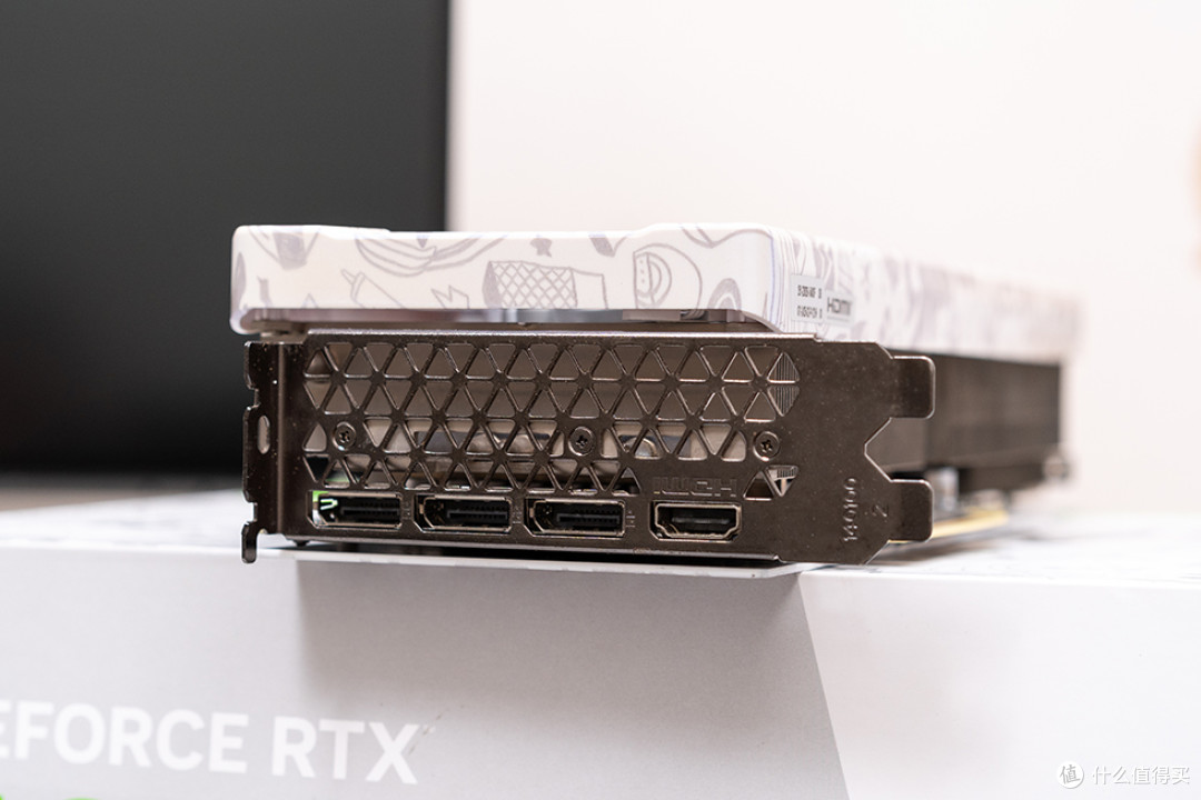 小白盒打黑悟空，13490F+华擎B760M-HDV/M.2+索泰 4070ti X-GAMING OC 欧泊白+闪鳞G400 装机展示
