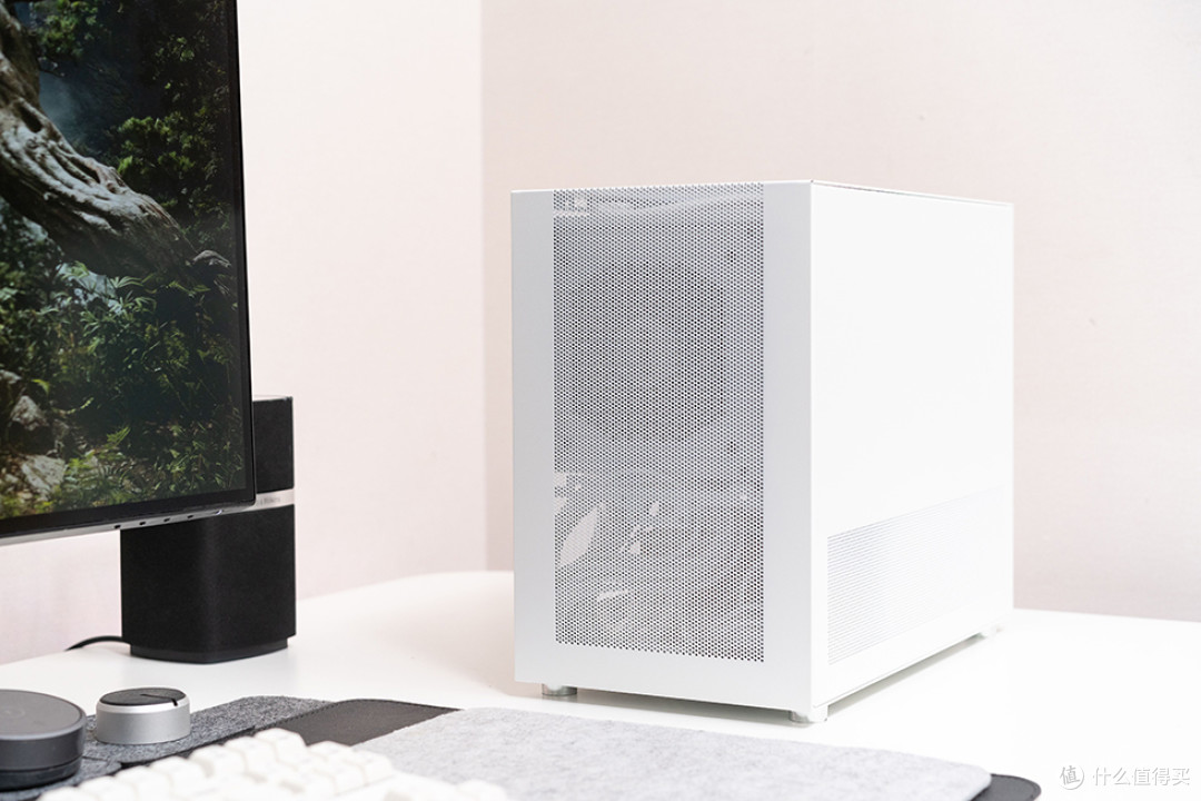 小白盒打黑悟空，13490F+华擎B760M-HDV/M.2+索泰 4070ti X-GAMING OC 欧泊白+闪鳞G400 装机展示