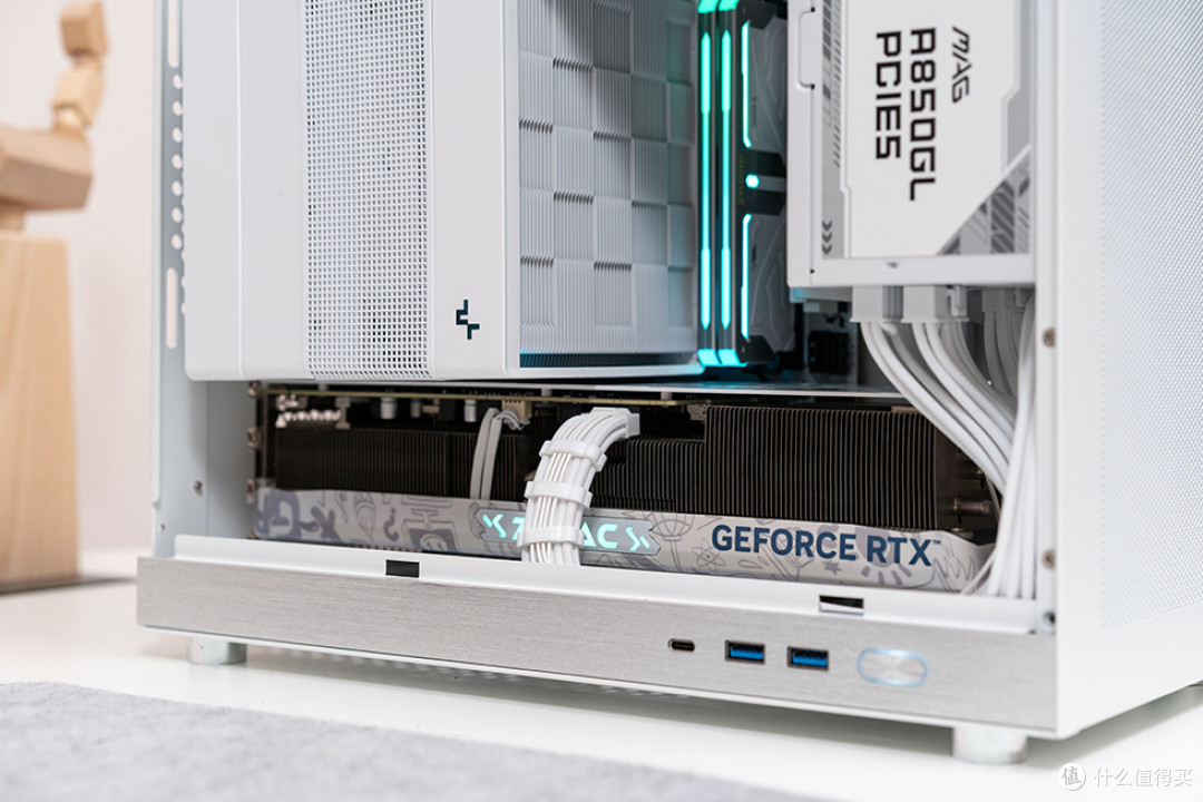小白盒打黑悟空，13490F+华擎B760M-HDV/M.2+索泰 4070ti X-GAMING OC 欧泊白+闪鳞G400 装机展示