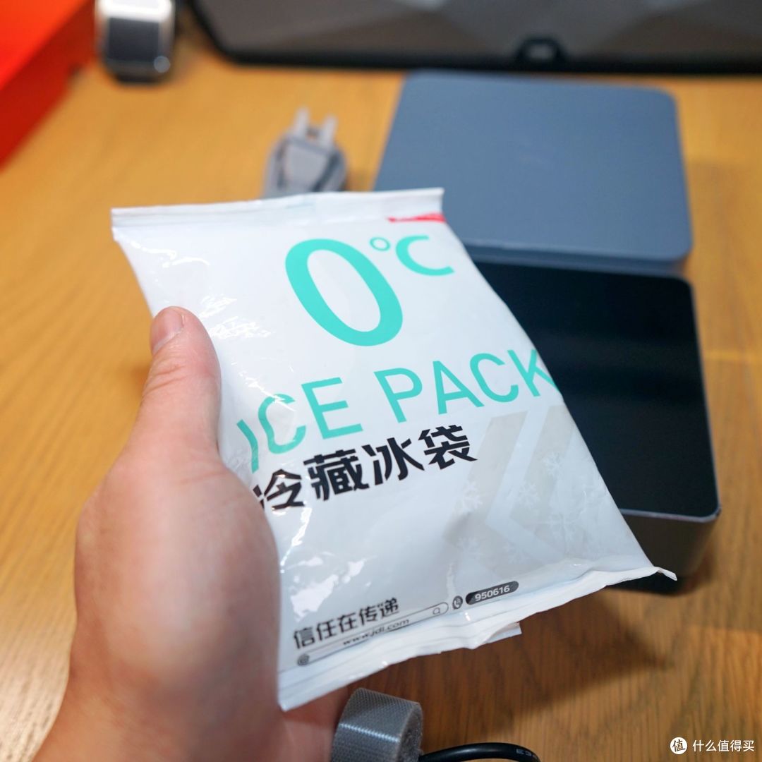 静谧悠然安心办公，全新体验来自零刻EQI1220P迷你主机