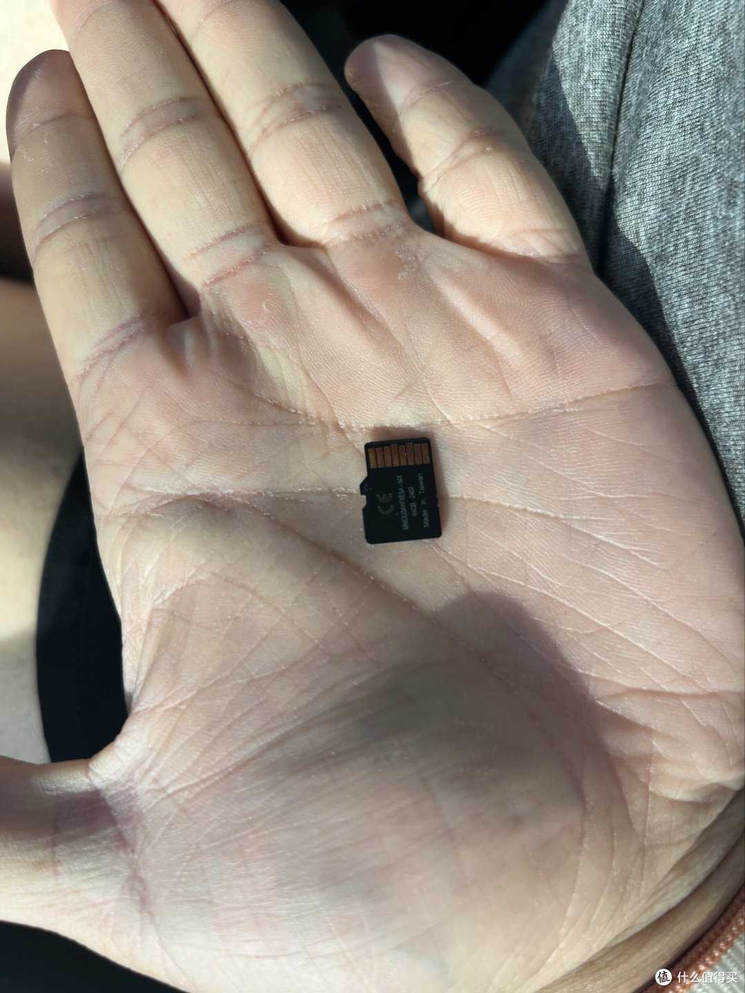 多多上买的联想内存卡给行车记录仪用,还没用就凉了
