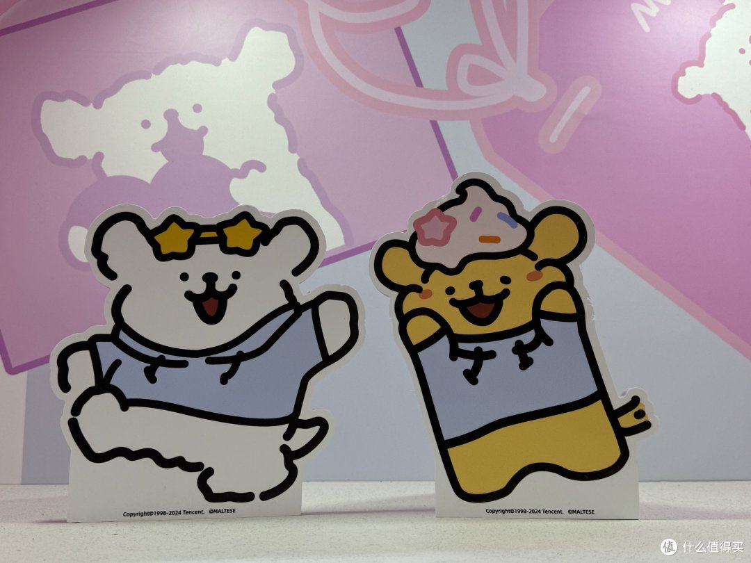 乙女游戏光与夜之恋和线条小狗联名了!