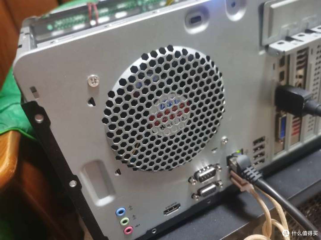 老弟一号风冷航嘉冷静王冰封200SE开箱测评附KX6000国产CPU散热安装教程