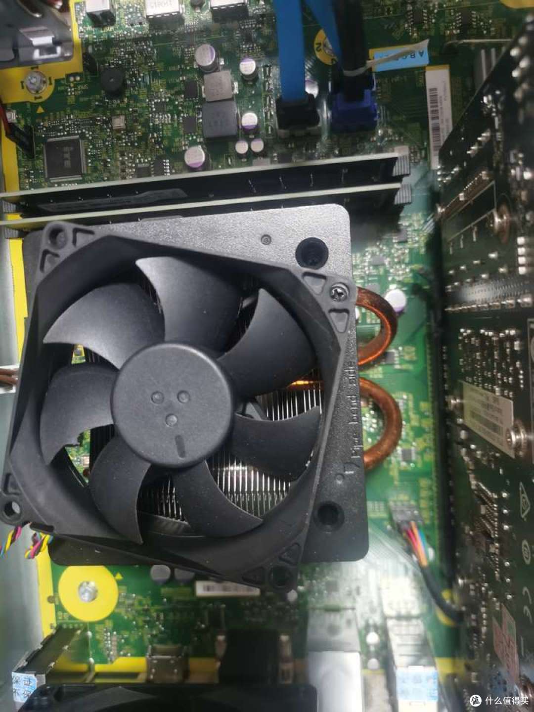老弟一号风冷航嘉冷静王冰封200SE开箱测评附KX6000国产CPU散热安装教程
