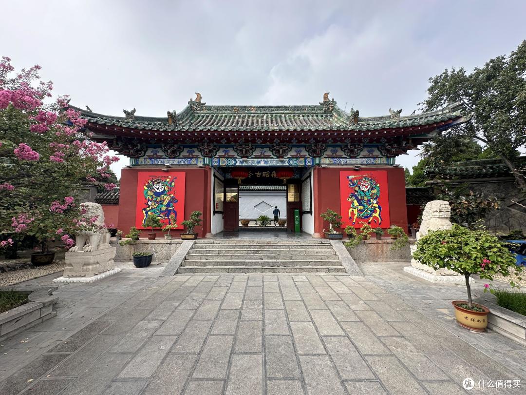 河南博物院九大镇馆之宝,开封包公祠包公长啥样?丘处机建的延庆观,再去繁塔看灰机