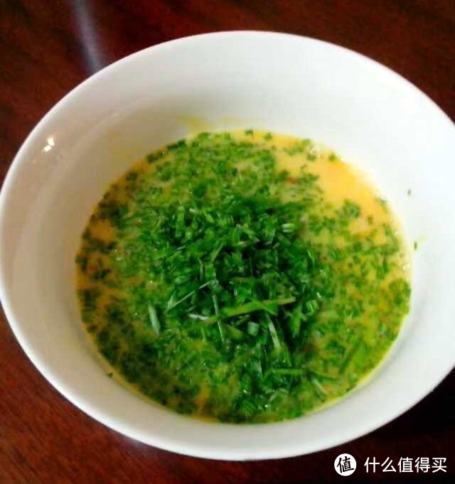 今晚吃小麦苗炒鸡蛋