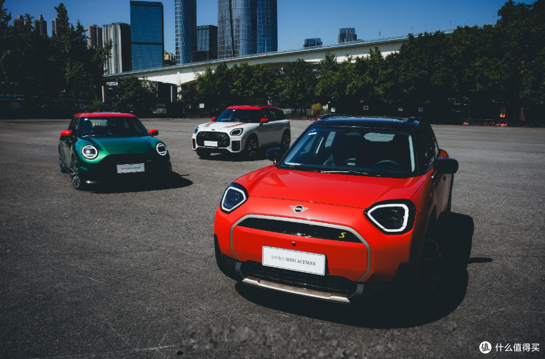 MINI ACEMAN：未来电动出行的时尚选择