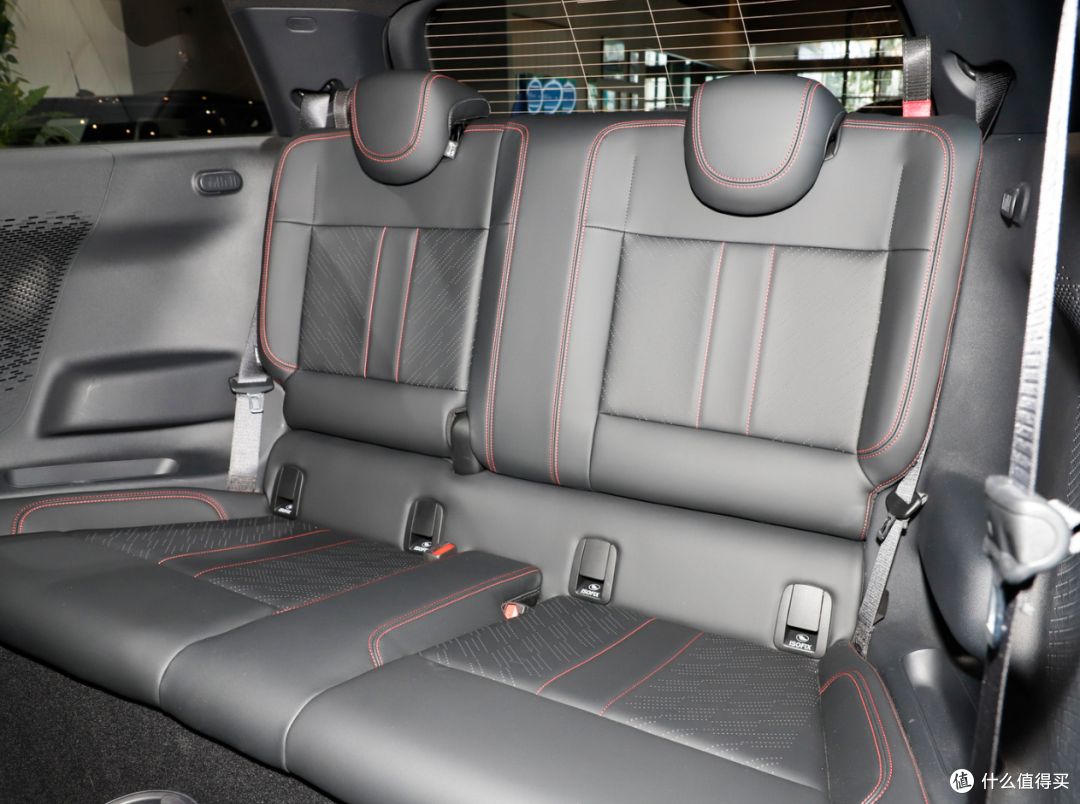 全新电动MINI COOPER：紧凑型电动小车的先锋之作