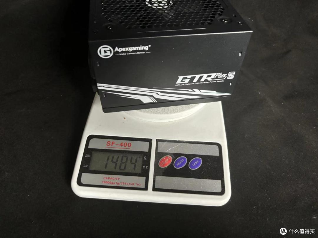 艾湃电竞 GTR Plus 1000W电源开箱体验