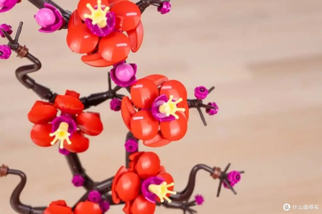 乐高盆栽拼搭教程!看看乐高花植套装10368菊花和10369梅花中出现的新零件