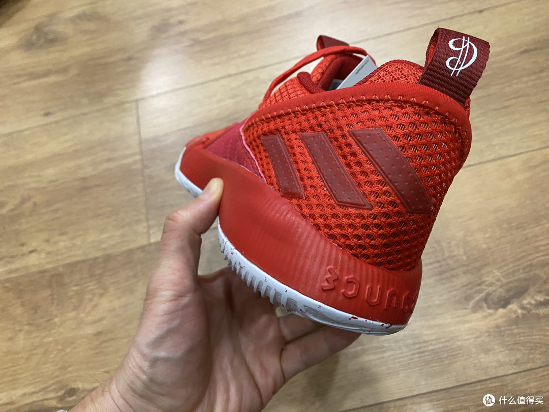 讨个好彩头,红鞋迎开学---adidas CERTIFIED