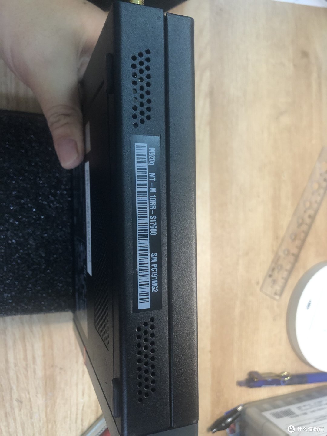 想到自己马上用几百的m920q准系统（PDD 379.8元）+i5 8600T（某宝345元）+DDR4 1600HZ 16G*2（咸鱼120元一条）+西数SN580 1T（PDD 413元）+博通dw1560网卡（PDD 40.63元)组一台自己的苹果电脑很是激动！